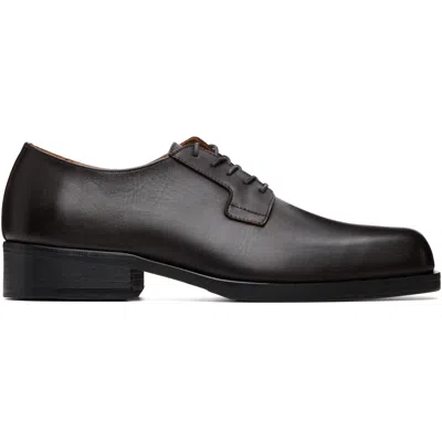 Mfpen Brown Event Derbys In Brown Crust