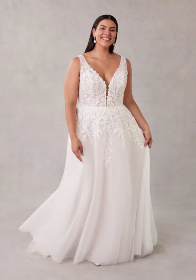 Mgny Madeline Gardner New York 3459 Plus Size Long Lace Wedding Dress In White