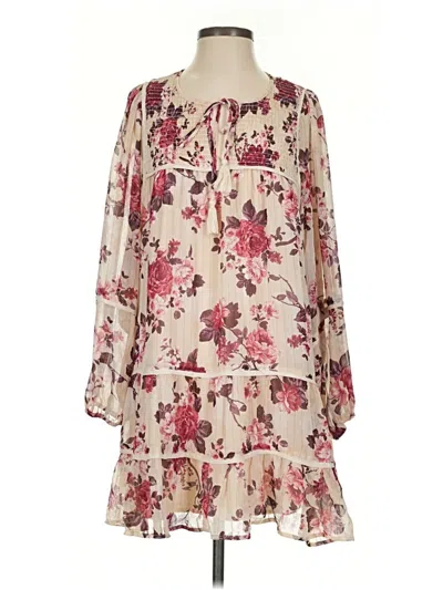 Pre-owned Mi Ami Casual Dress In Ivory