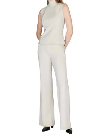 Mi Jong Lee Back Zip Flare Pant In Stone In White