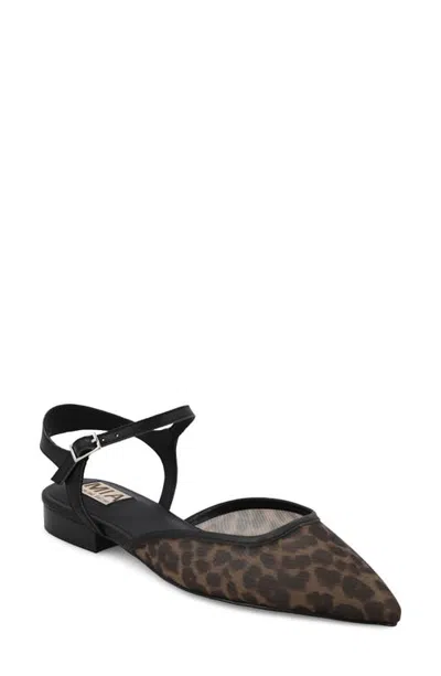 Mia Amari Flat In Black