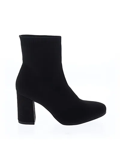 Pre-owned Mia Ankle Boots In Black