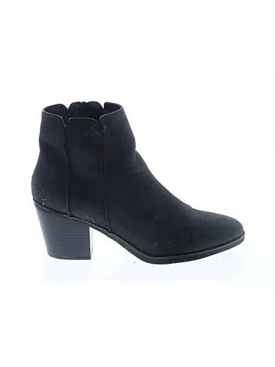 Pre-owned Mia Ankle Boots In Black