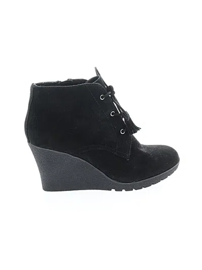 Pre-owned Mia Ankle Boots In Black
