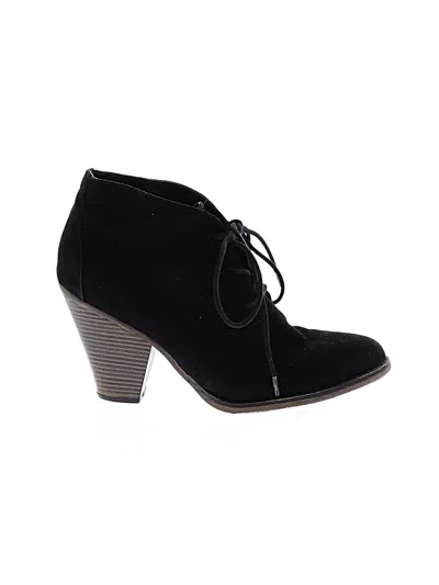 Pre-owned Mia Ankle Boots In Black