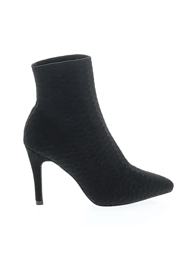 Pre-owned Mia Ankle Boots In Black