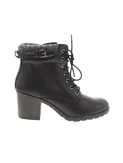 Pre-owned Mia Ankle Boots In Black