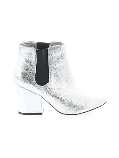 Pre-owned Mia Ankle Boots In Silver