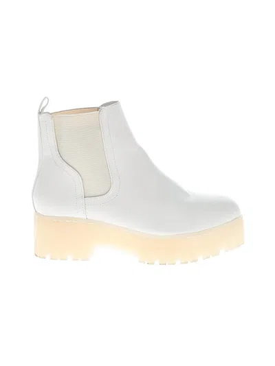 Pre-owned Mia Ankle Boots In White
