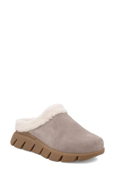 Mia Aric Genuine Shearling Slipper In Stone/off White