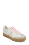 Mia Axel Sneaker In White
