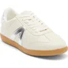 Mia Baker Sneaker In White