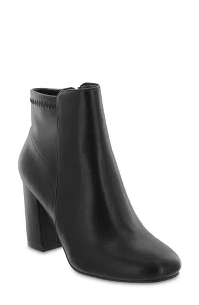 Mia Carla Bootie In Black