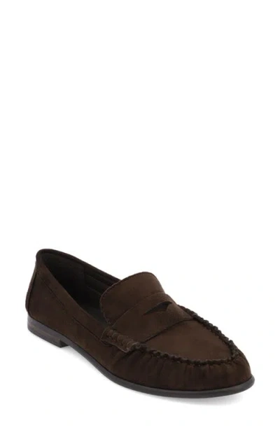 Mia Carrson Penny Loafer In Brown