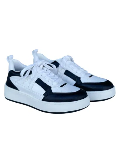 Mia Dice Women's Sneakers In Black & White In Multi