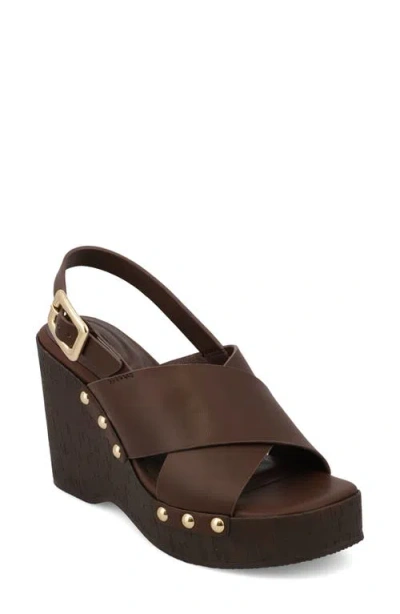 Mia Elleiana Wedge Sandal In Brown