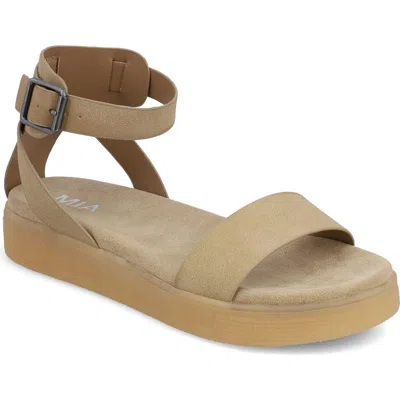 Mia Ellen Platform Sandal In Neutral