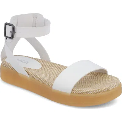 Mia Ellen Platform Sandal In White
