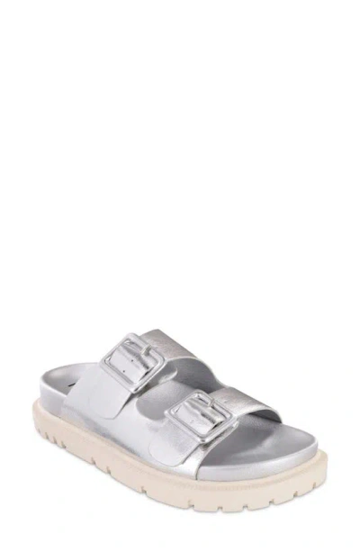 Mia Gen Slide Sandal In Silver