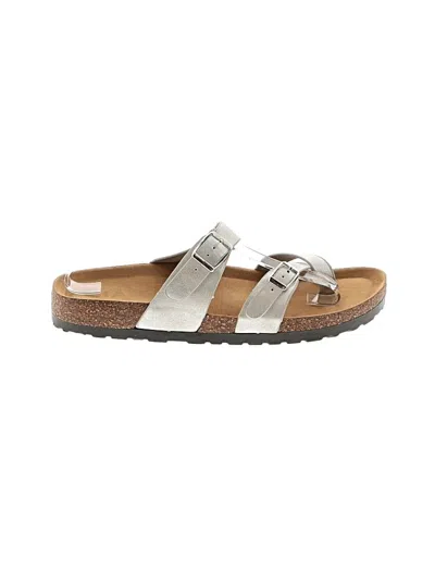 Pre-owned Mia Girl Sandals In Silver