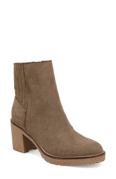 Mia Harlow Lug Sole Platform Bootie In Khaki