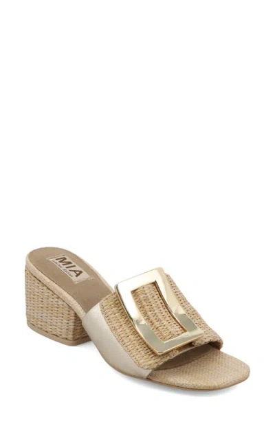 Mia Idania Block Heel Sandal In Natural/gold