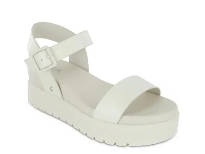 Mia Kayci Platform Wedge Sandal In White