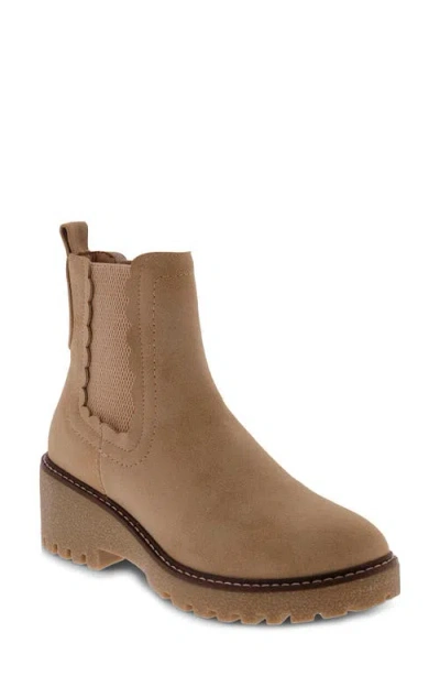 Mia Kellen Chelsea Boot In Sand