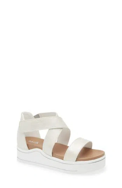 Mia Kids' Minka Flatform Sandal In White