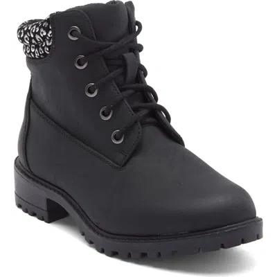 Mia Kids' Tisa Lug Boot In Black
