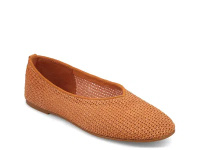 Mia Limited Edition Kinsley Flat In Brown