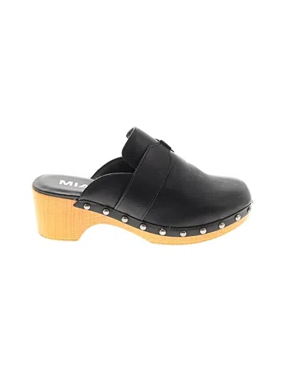 Pre-owned Mia Mule/clog In Black