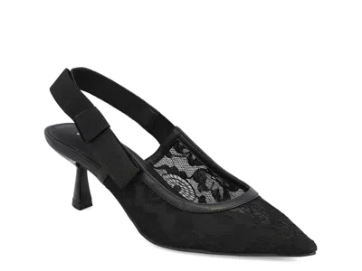 Mia Naida Pump In Black