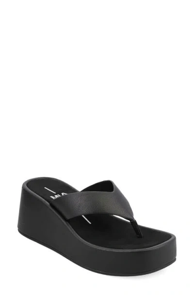 Mia Niccola Platform Wedge Flip Flop In Black