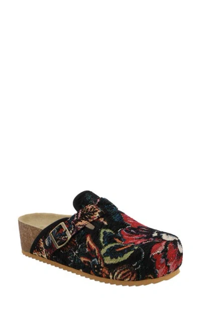 Mia Qwest Clog In Black