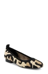 Mia Raisa Stretch Knit Flat In New Leopard