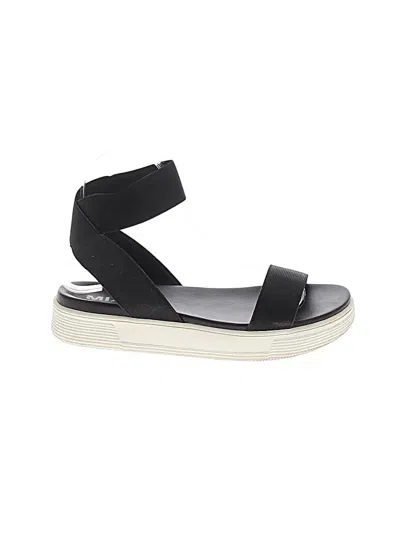Pre-owned Mia Sandals In Black