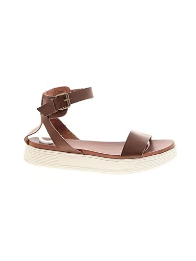 Pre-owned Mia Sandals In Brown