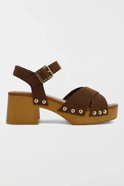 Mia Shoes Mia Finna Studded Wooden Platform Sandal In Cognac, Women's At Urban Outfitters In Brown