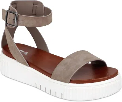 Mia Shoes Women's Lunna Platform Sandals In Stone In Blue