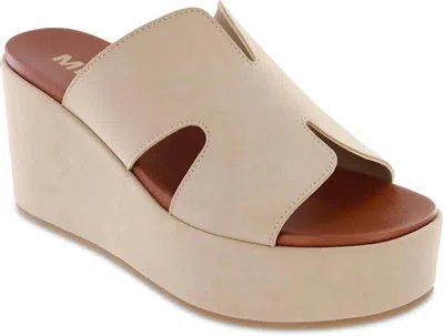 Mia Shoes Women's Reta Suede Platform Wedges In Sand In Neutral