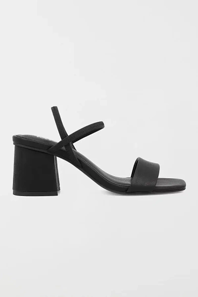 Mia Shoes Zissy Slingback Block Heel In Black, Women's At Urban Outfitters