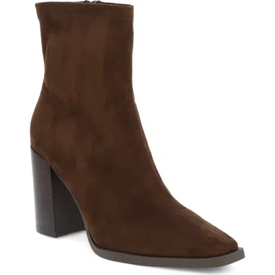 Mia Sidonie Ankle Boot In Brown
