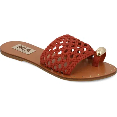 Mia Tiva Slide Sandal In Red
