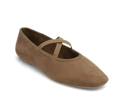 Mia Tori Ballet Flat In Brown