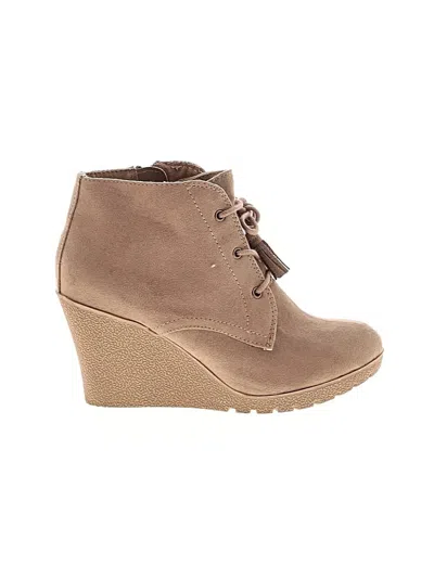Pre-owned Mia Wedges In Tan
