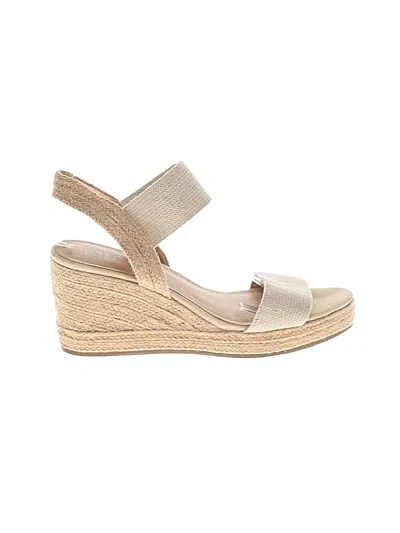 Pre-owned Mia Wedges In Tan