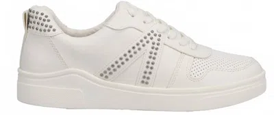 Mia Women's Alta-d Sneaker In White