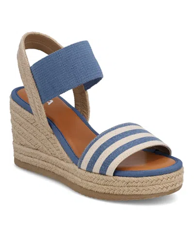Mia Women's Brittni Round Toe Wedge Sandals In Natural,offwhite,navy