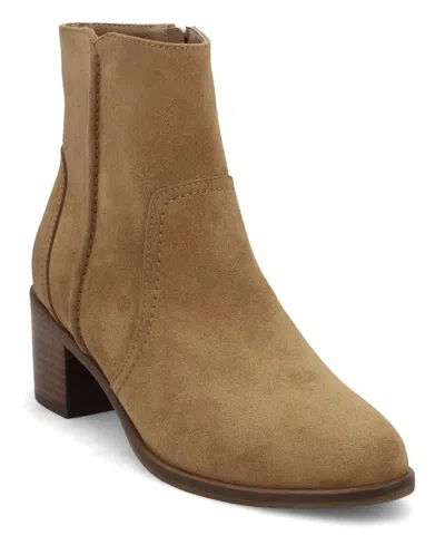 Mia Women's Fynn Suede Block Heel Booties In Brown
